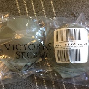 Victorias Secret Wear Everywhere bra